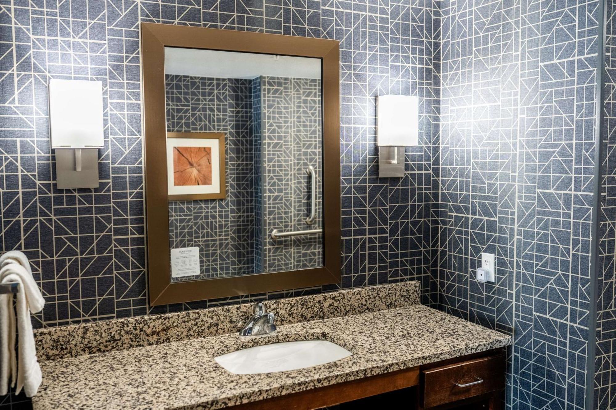 Hotel Homewood By Hilton Mayo Clinic-st. Marys Campus